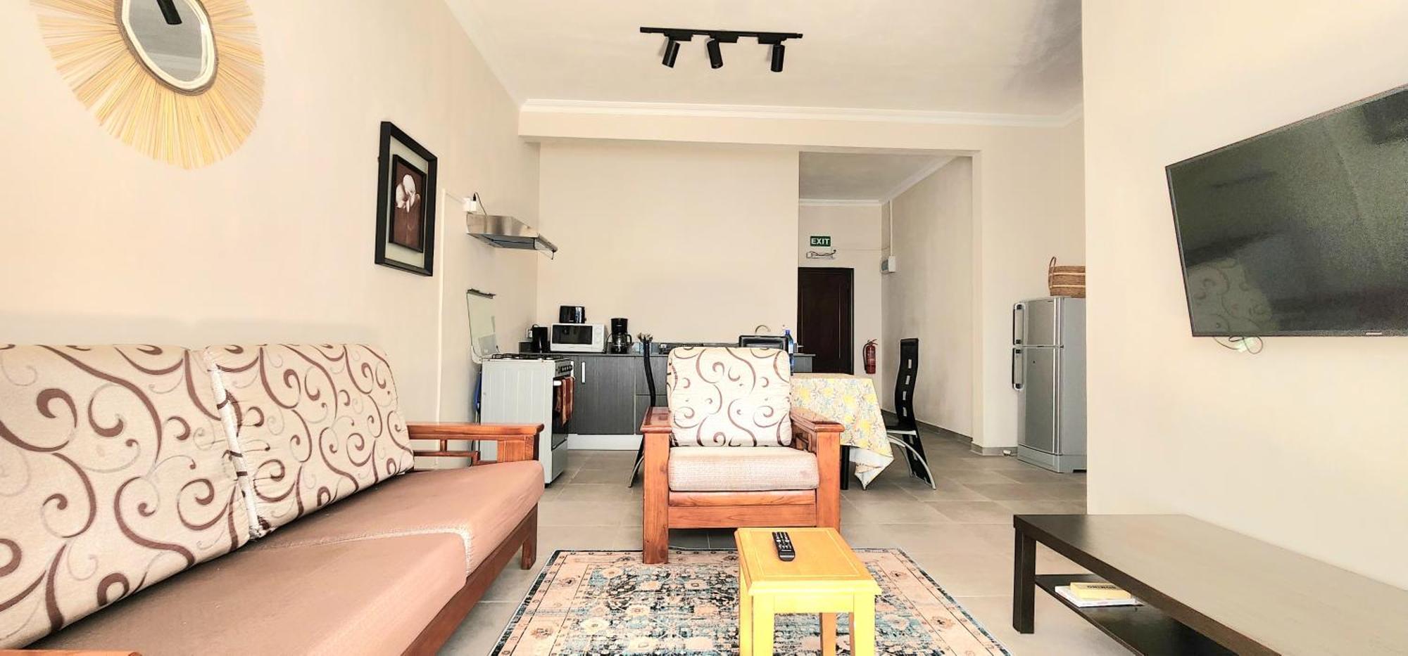 Number 5, Pebble Bay Appartments 格兰贝伊 外观 照片